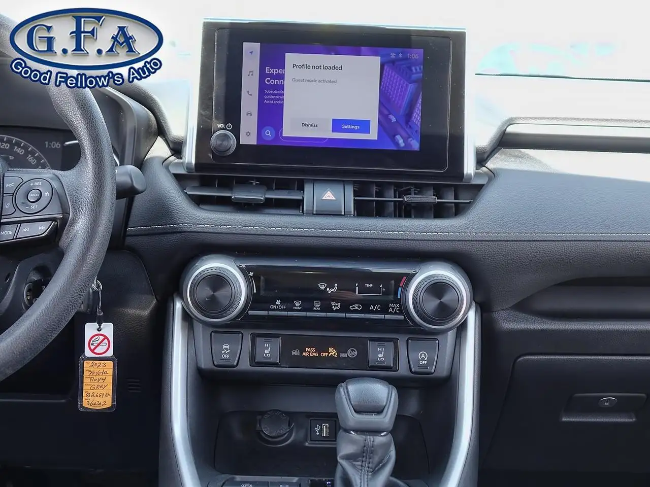 Toyota RAV 4 снимка Toyota RAV 4