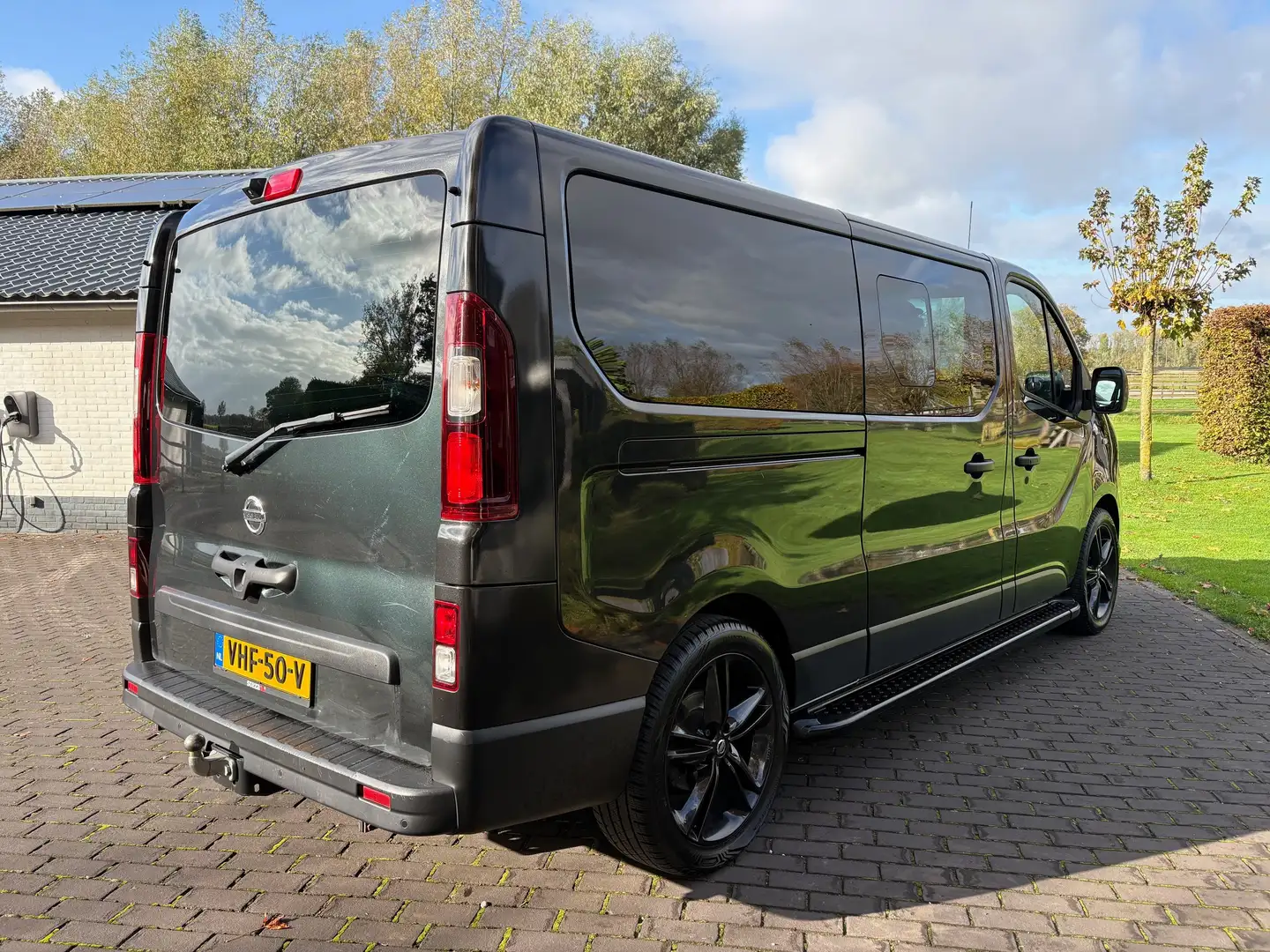 Nissan NV300 Nissan NV300 2.0 dCi 170pk Automaat Dubbele Cabine Чёрный - 2