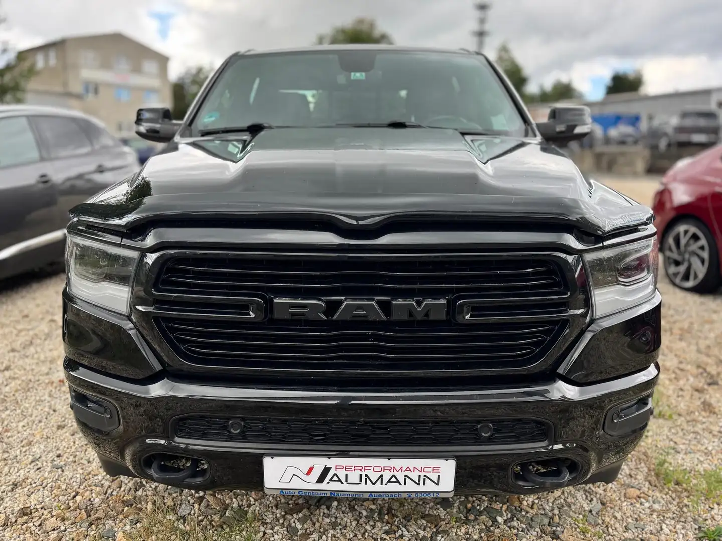 Dodge RAM Dodge RAM 1500 Big Horn Schwarz - 2