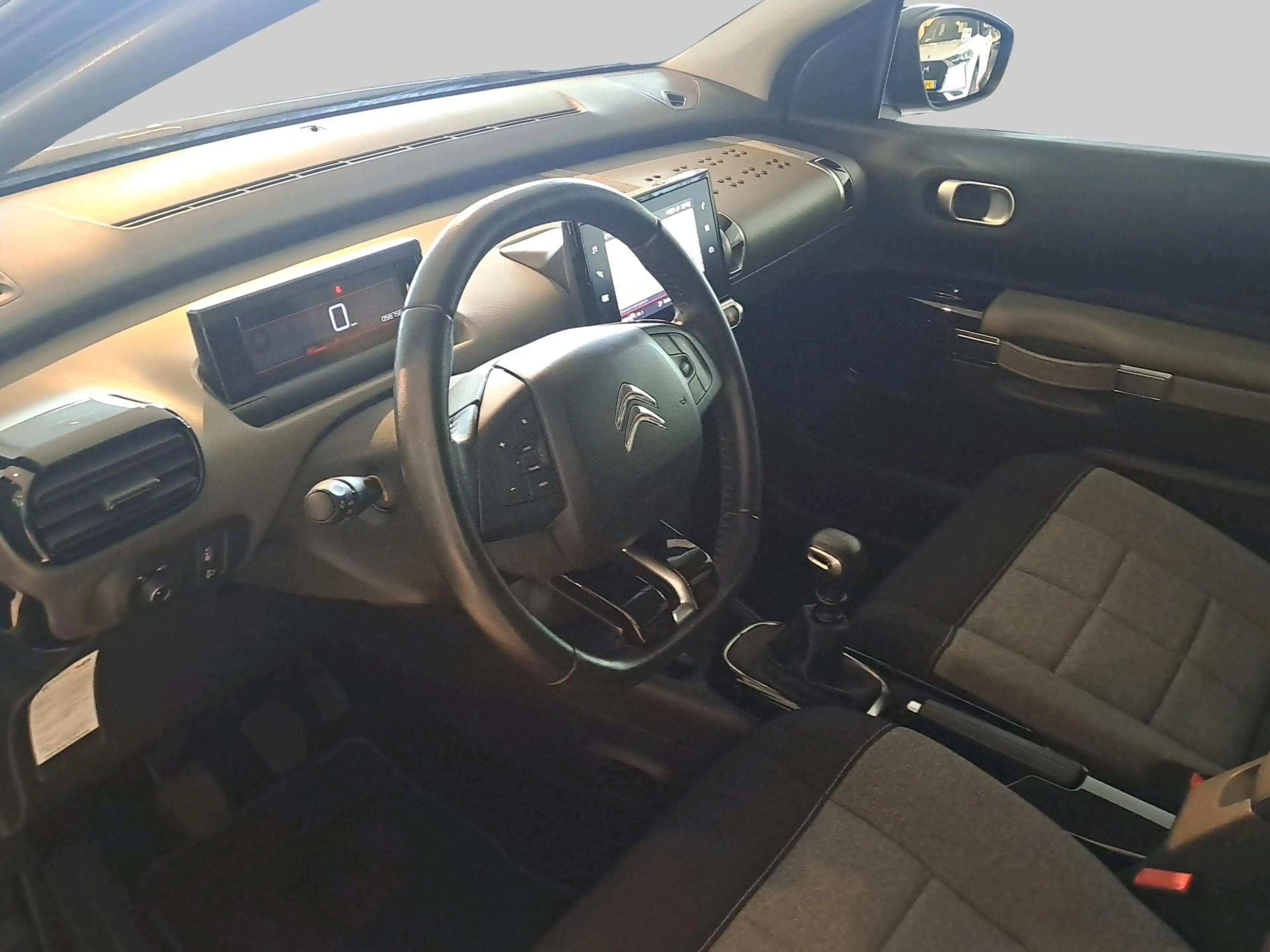 Citroen C4 Cactus 1.2 PureTech C-series — photo 8