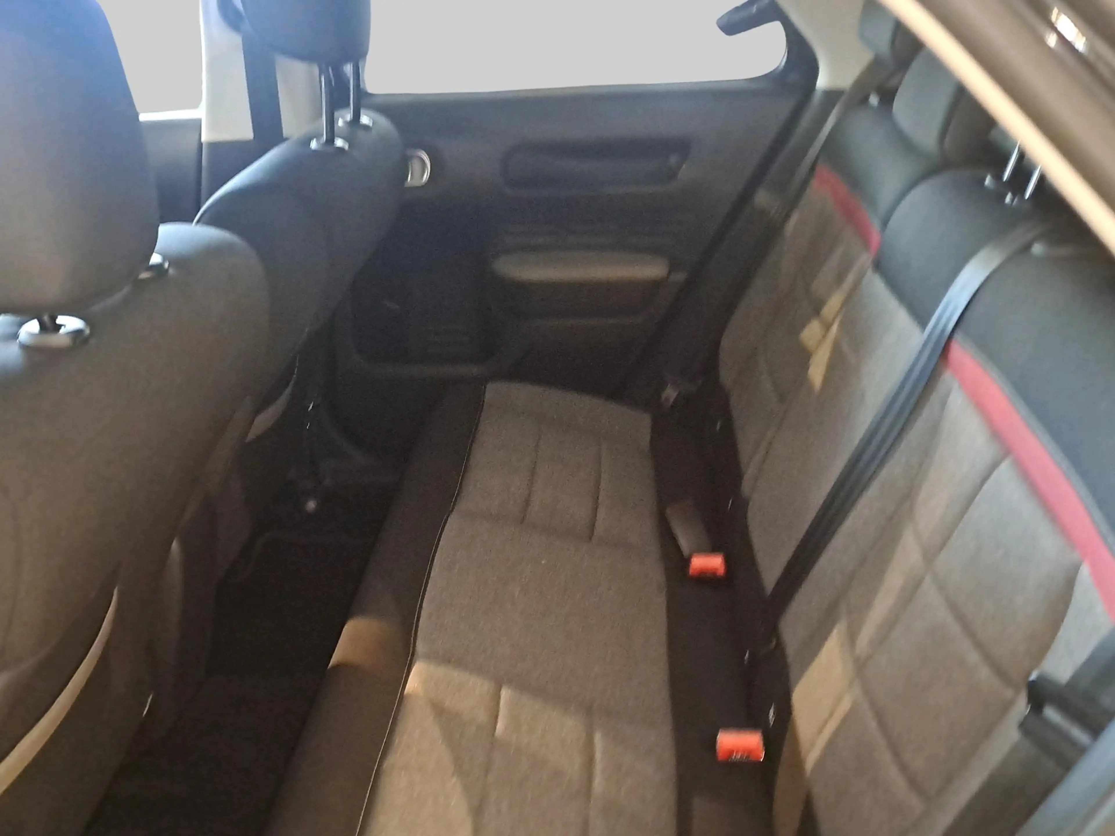 Citroen C4 Cactus 1.2 PureTech C-series — photo 10