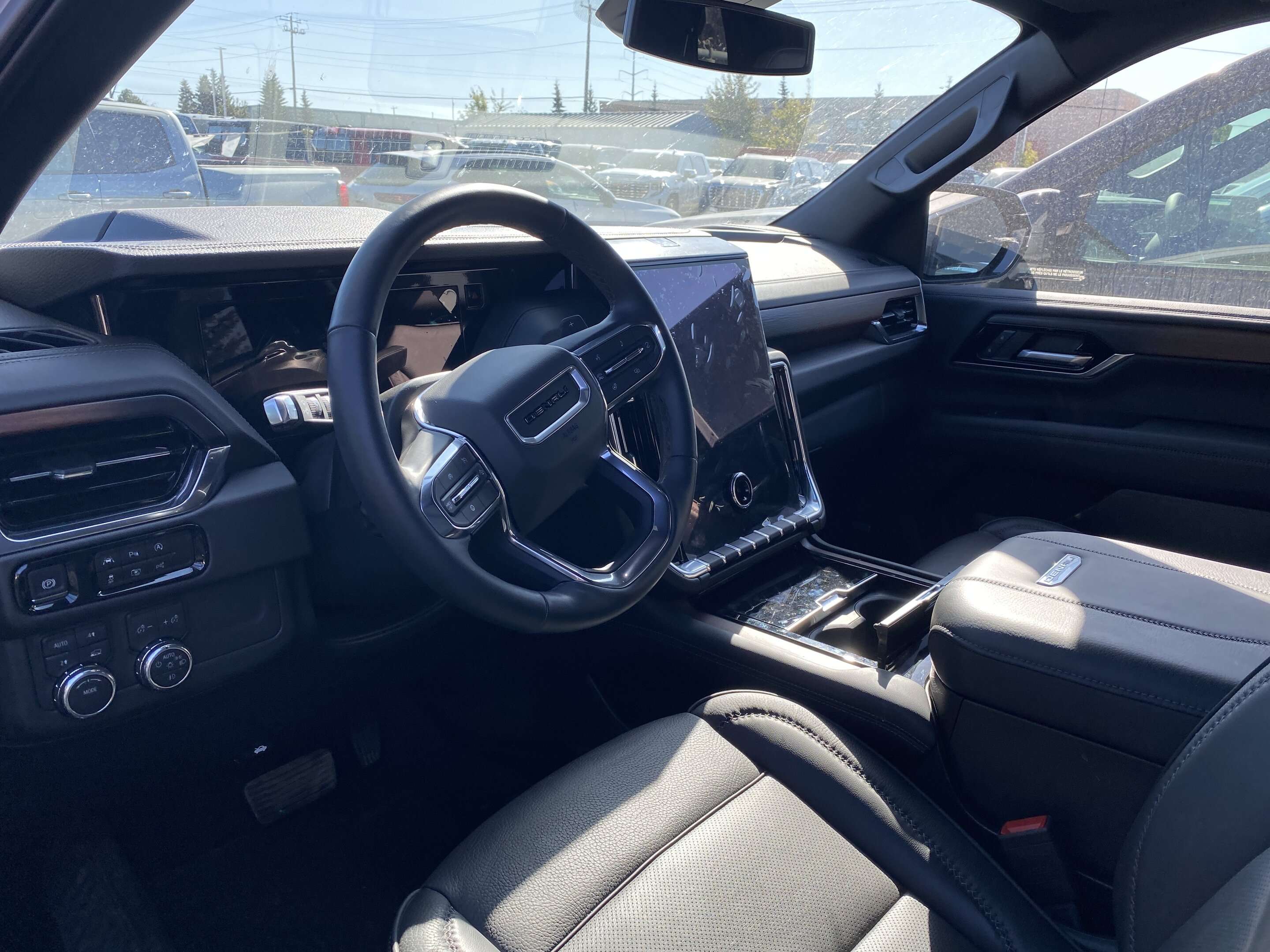 2026 GMC Yukon Denali 4WD — снимка 1