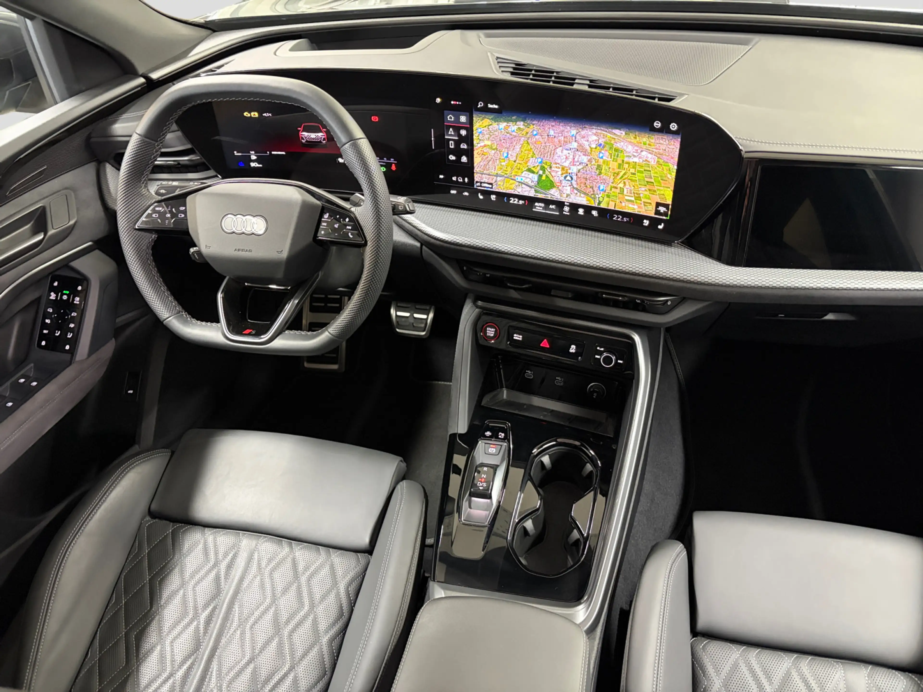 Audi SQ5 TFSI quattro Tech Pro AIR HUD B&O Pano AHK-V — photo 6