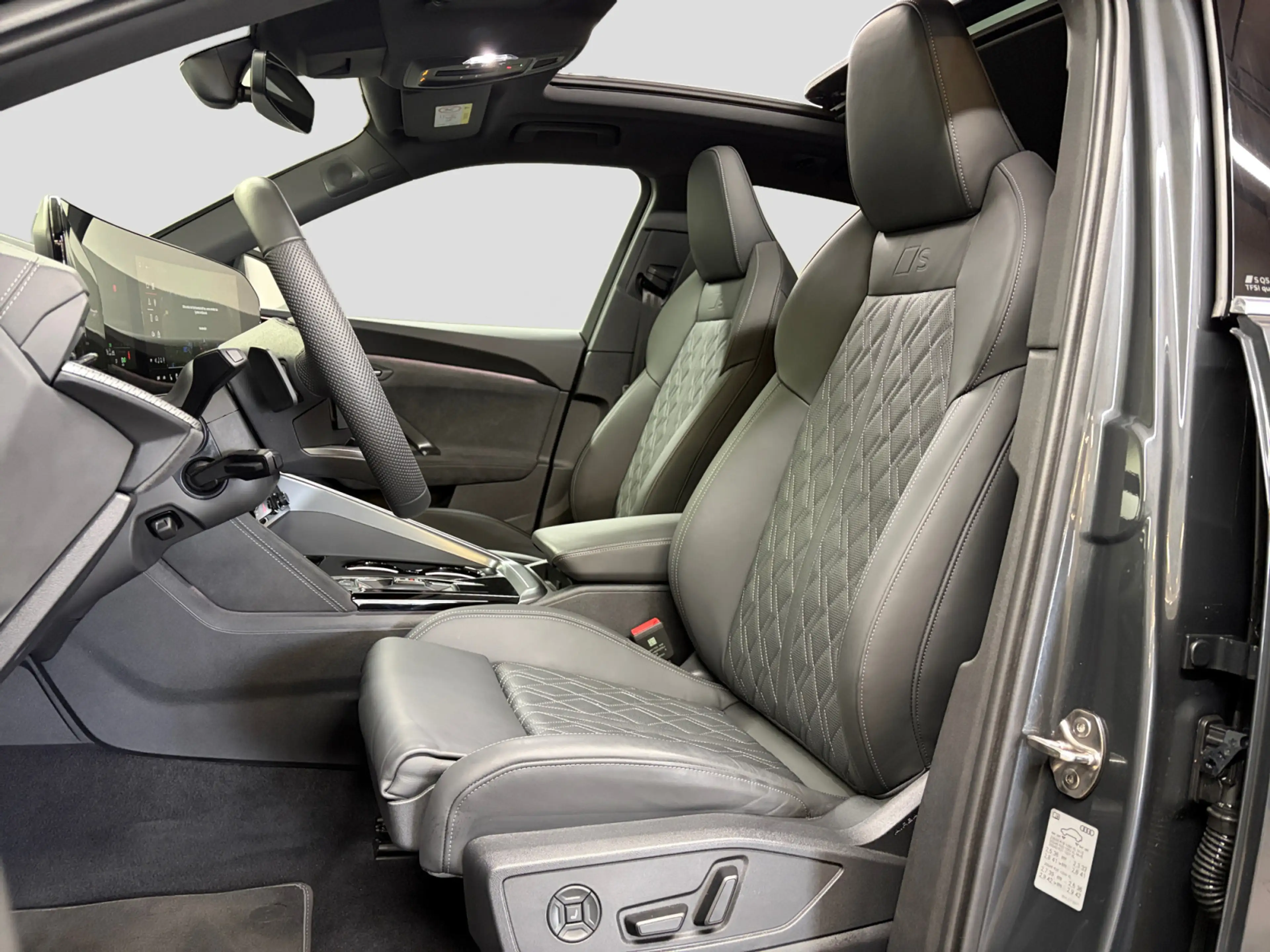 Audi SQ5 TFSI quattro Tech Pro AIR HUD B&O Pano AHK-V — photo 10
