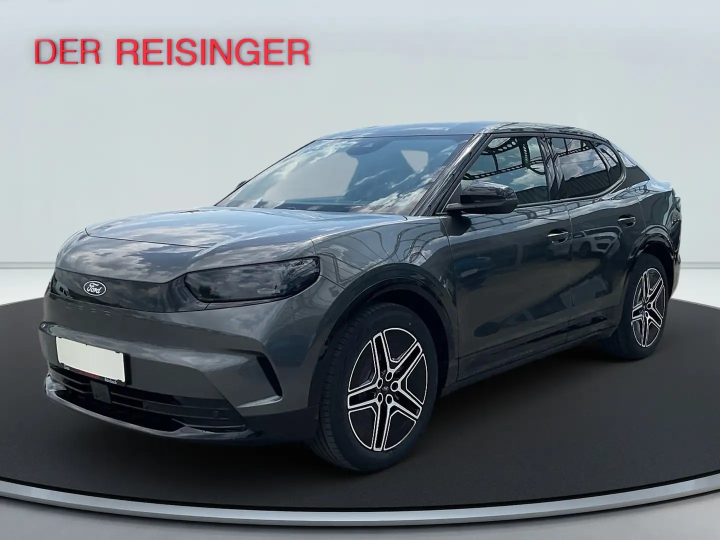Ford Capri Premium 52KWH 170PS RWD Grau - 2