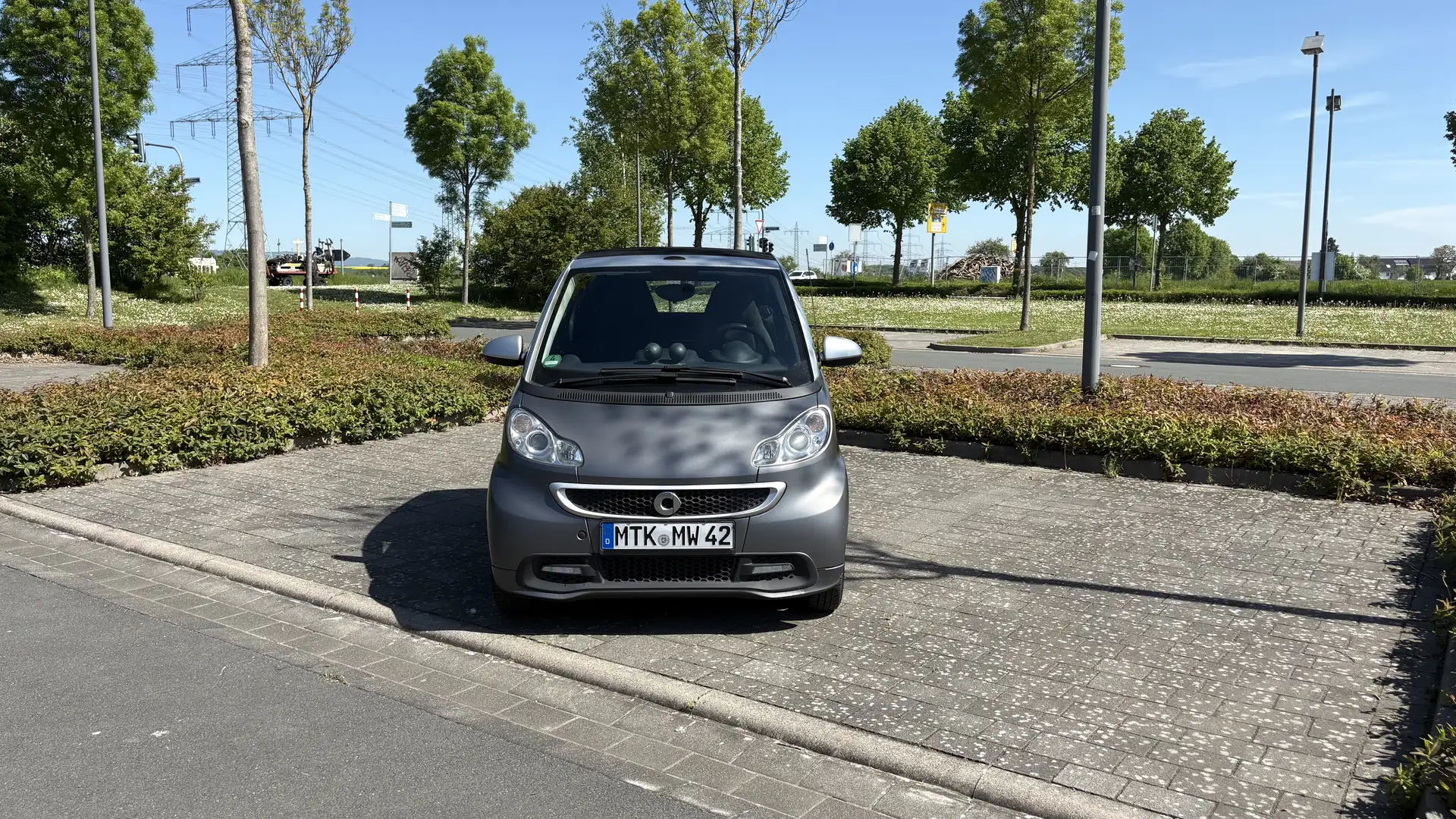 smart forTwo Sportpkt/8f/neu TÜV/Klima/Shz 62 kW (451) Grau - 2
