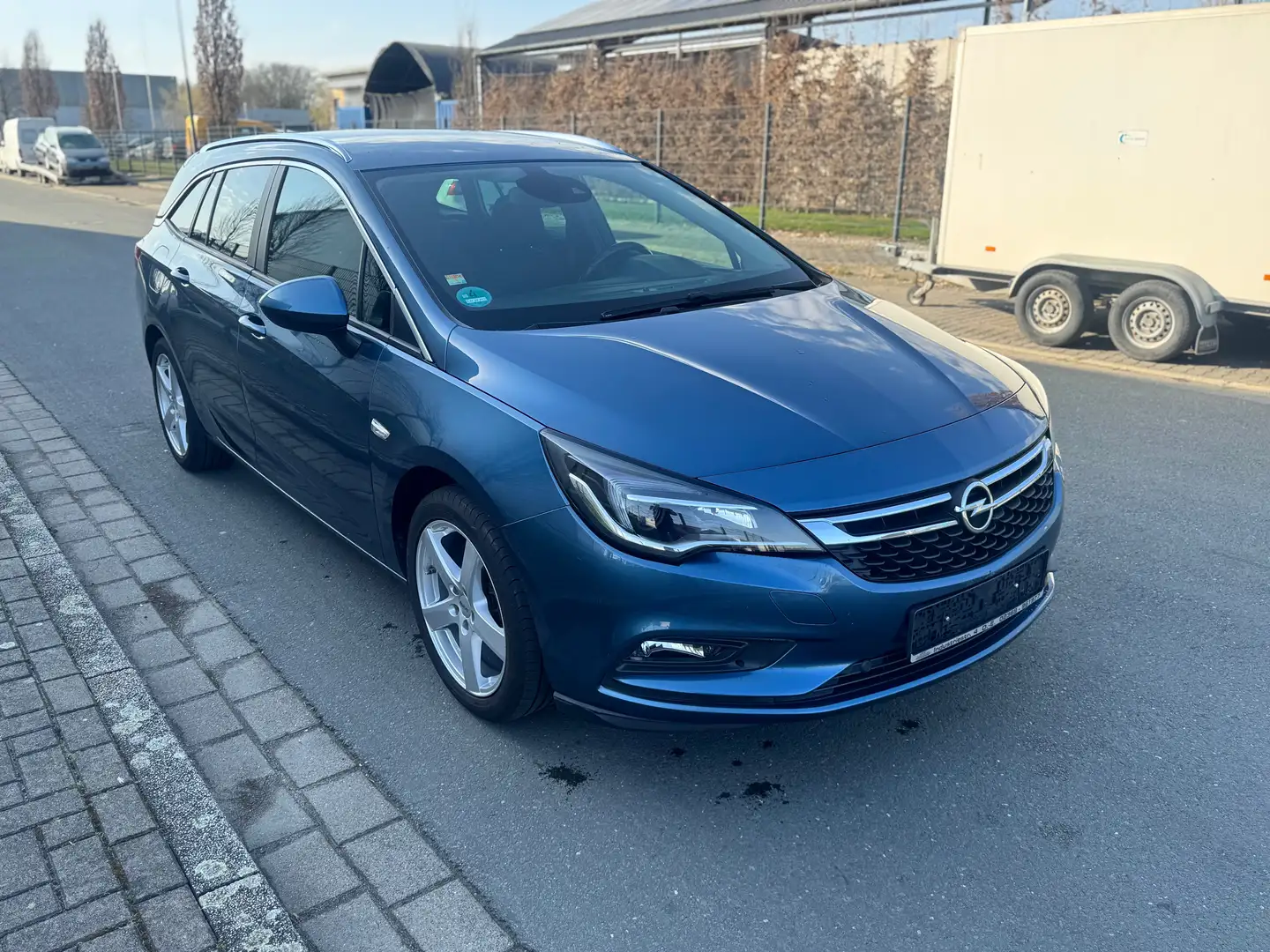 Opel Astra 1,4 Turbo Inspektion&REIFEN&TÜV NEU TOP Zustand Blau - 2