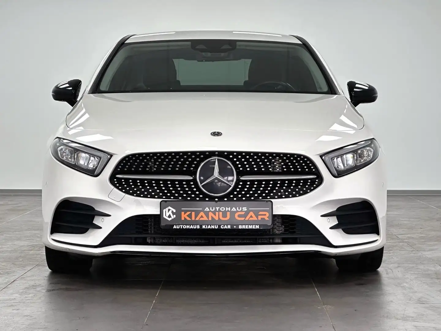 Mercedes-Benz A 180 AMG LINE.NIGHT.WIDE.LED.NAVI.KAM.SHZ.PDC Weiß - 2