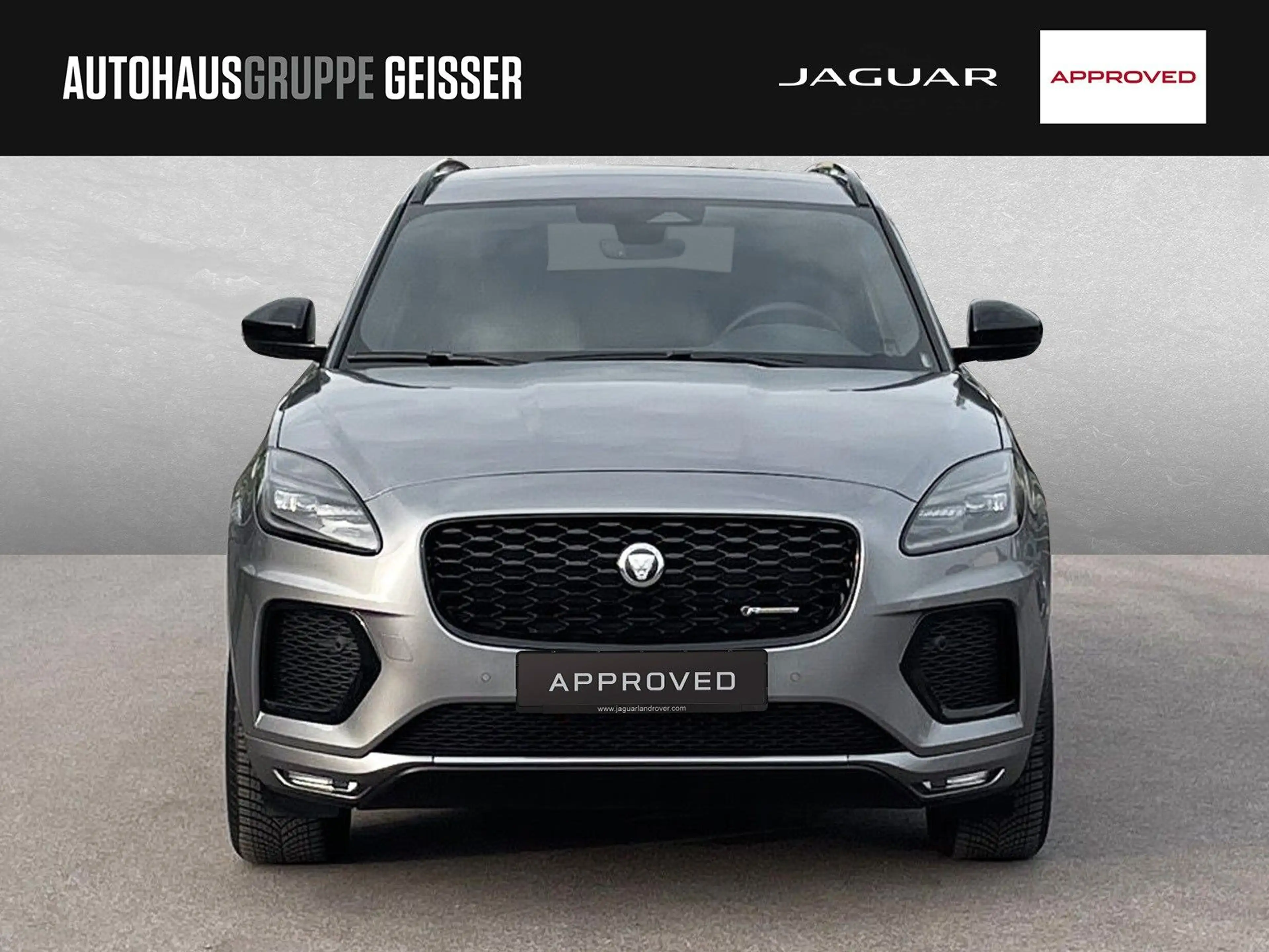 Jaguar E-Pace P250 AWD R-DYNAMIC SE ACC LED — photo 7