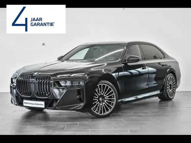 BMW i7