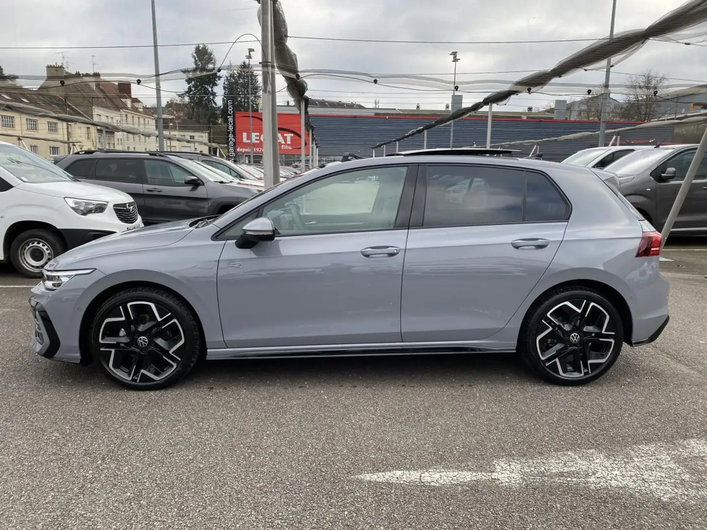 Volkswagen Golf VIII (2) 2.0 TDI 150 R-LINE DSG7 TOIT OUVRANT / CA Gris - 2