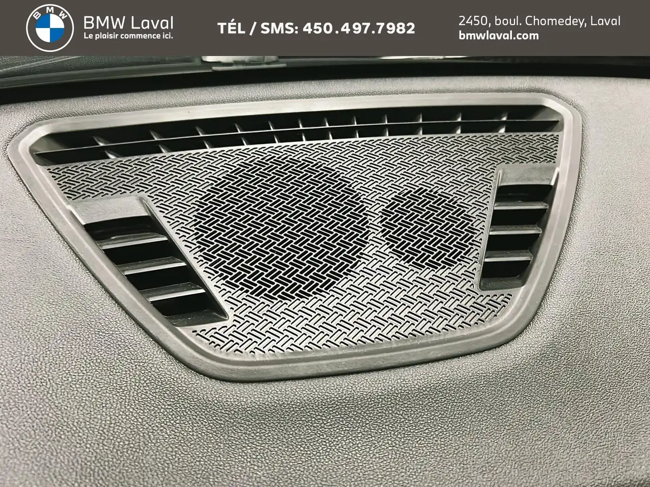 BMW X1 снимка BMW X1