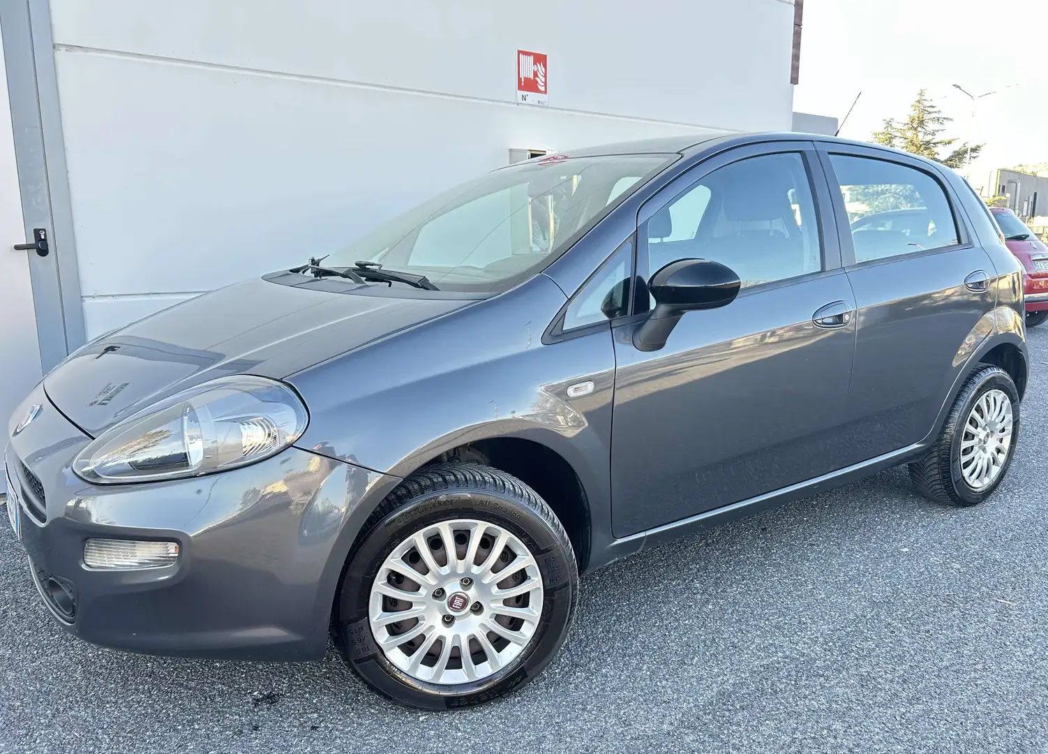 Fiat Punto Punto 5p 1.4 natural power Street 70cv E6 Grigio - 1