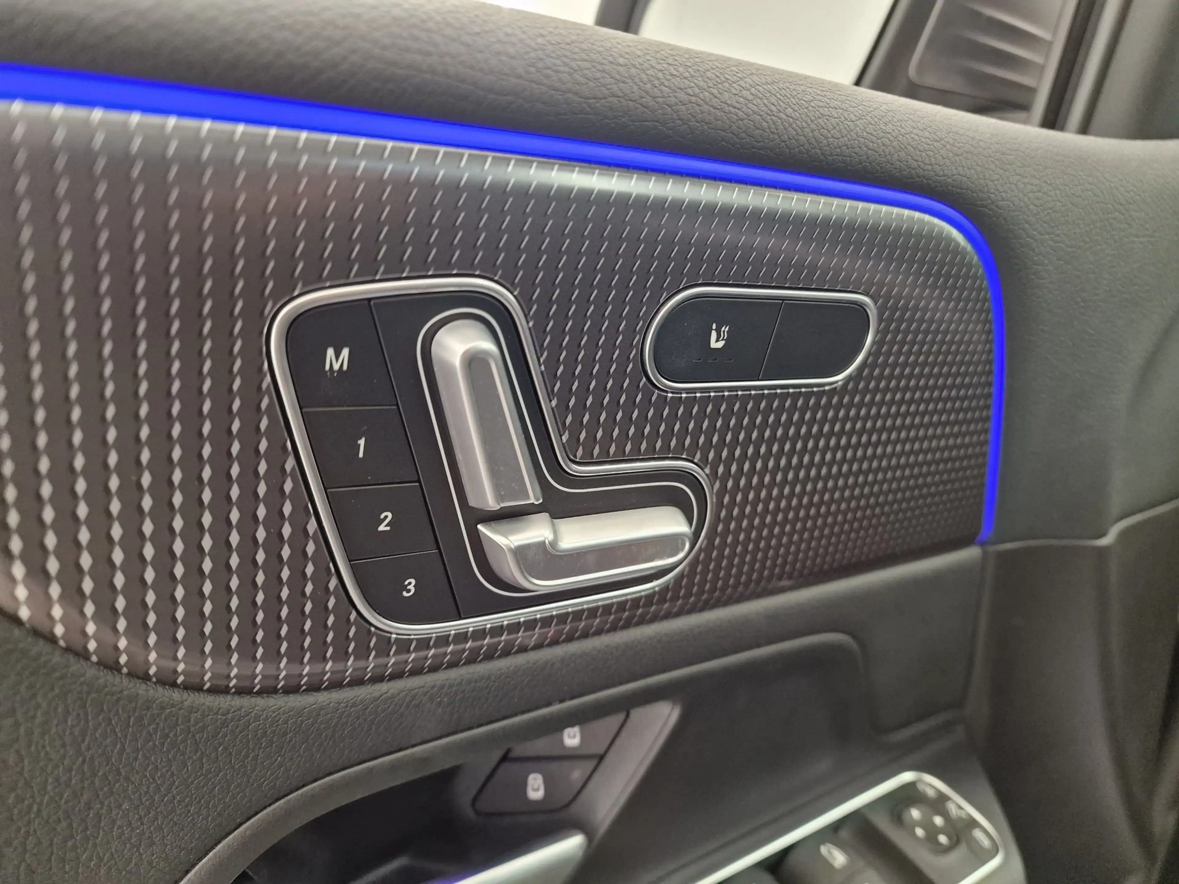 Mercedes-Benz B 160 PHEV AUTOMAAT-OPEN DAK-TAL VAN OPTIES-21000KM!!! — photo 12