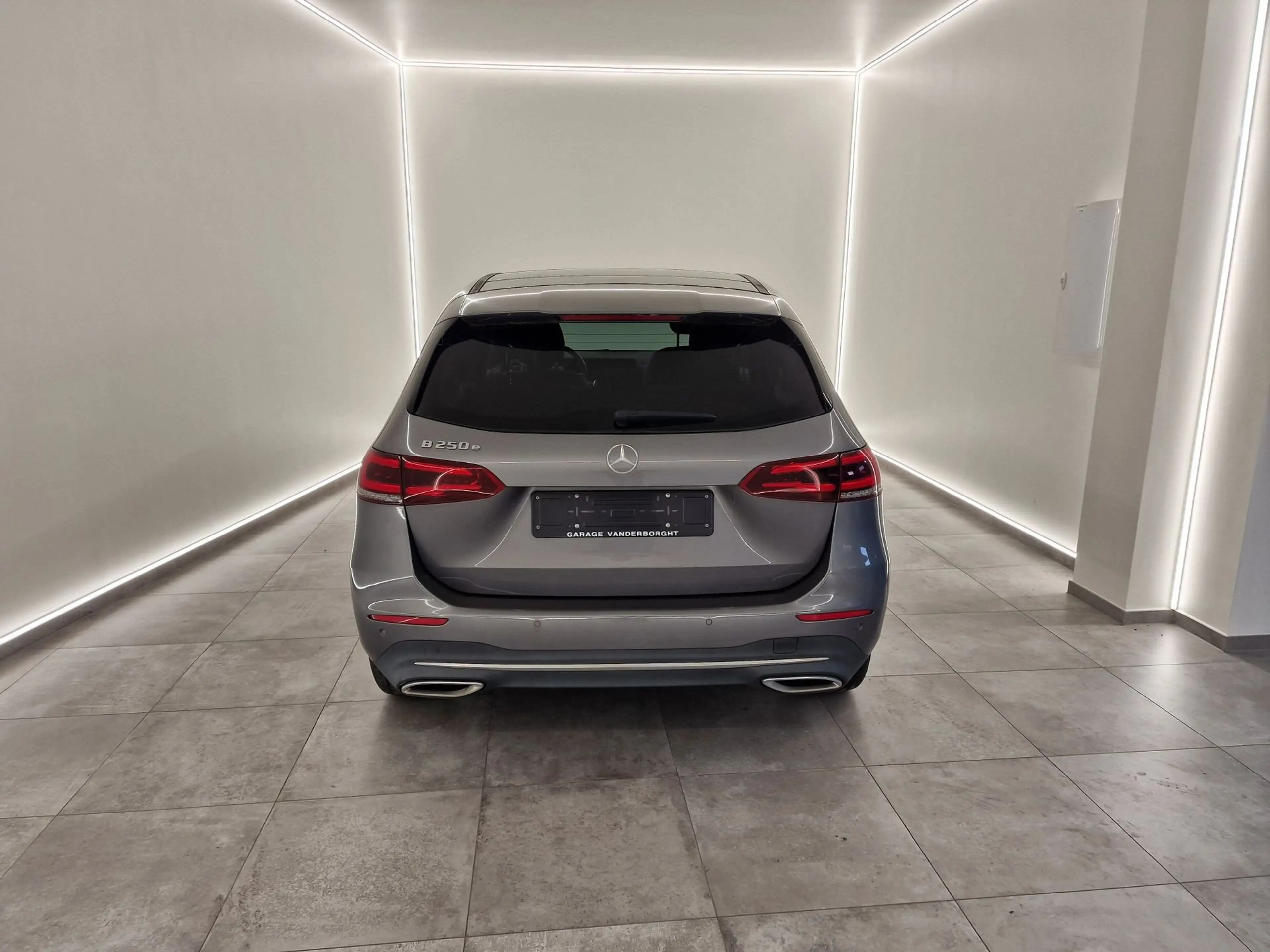 Mercedes-Benz B 160 PHEV AUTOMAAT-OPEN DAK-TAL VAN OPTIES-21000KM!!! — photo 3