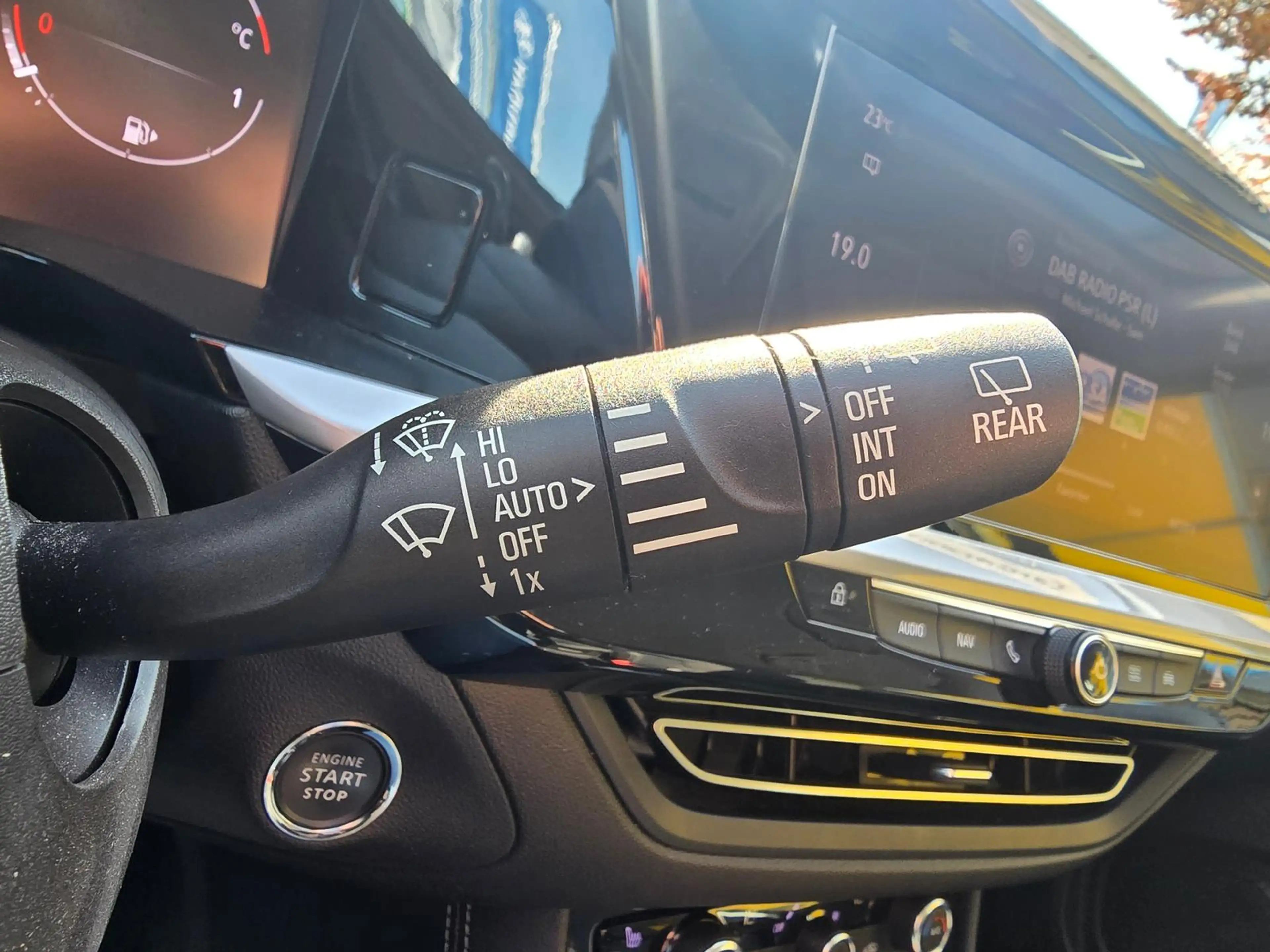 Opel Grandland GS Line — photo 11