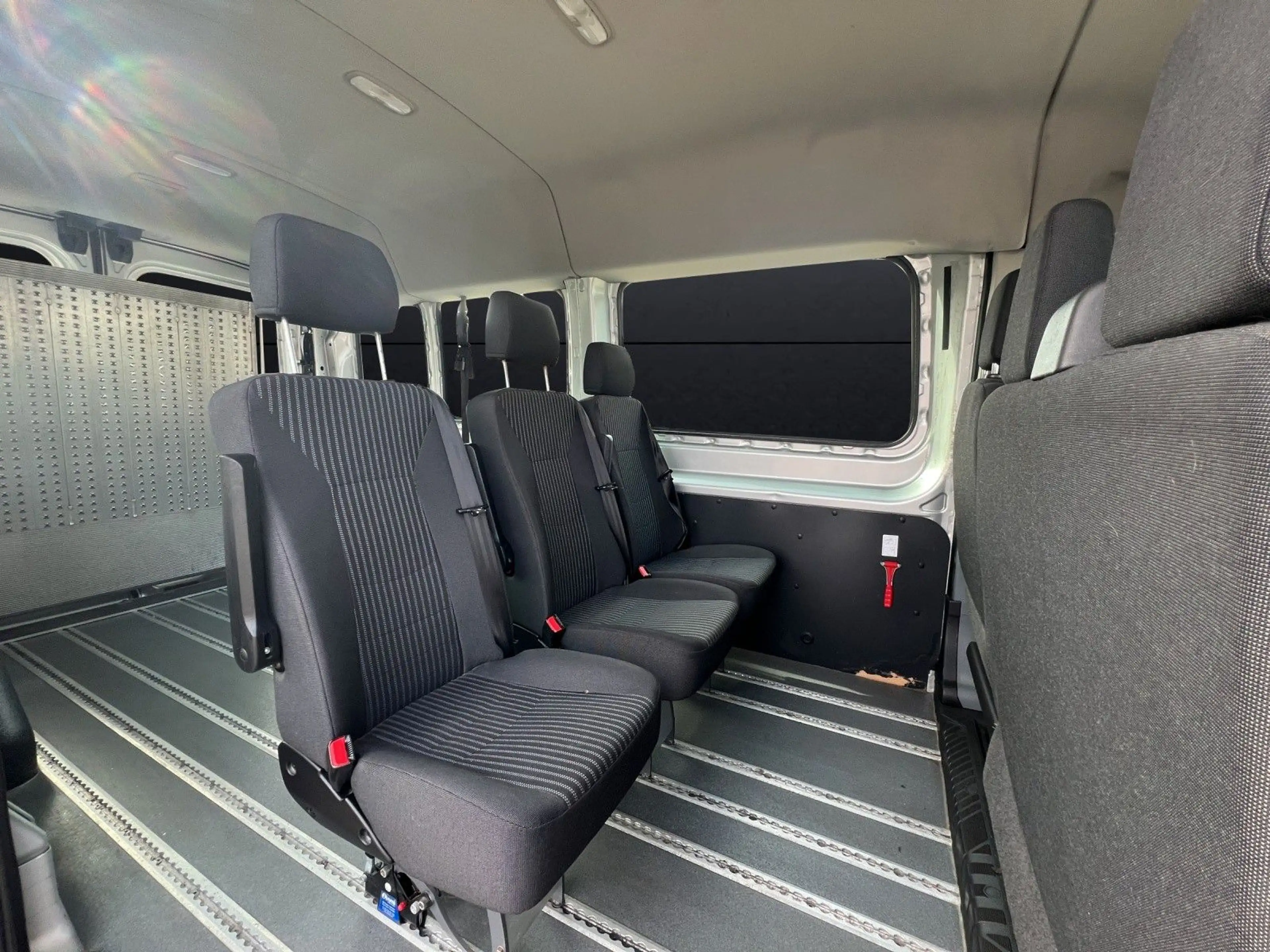 Ford Transit Kombi 350*9-Sitze*Rollstuhlrampe*Klima* — photo 12