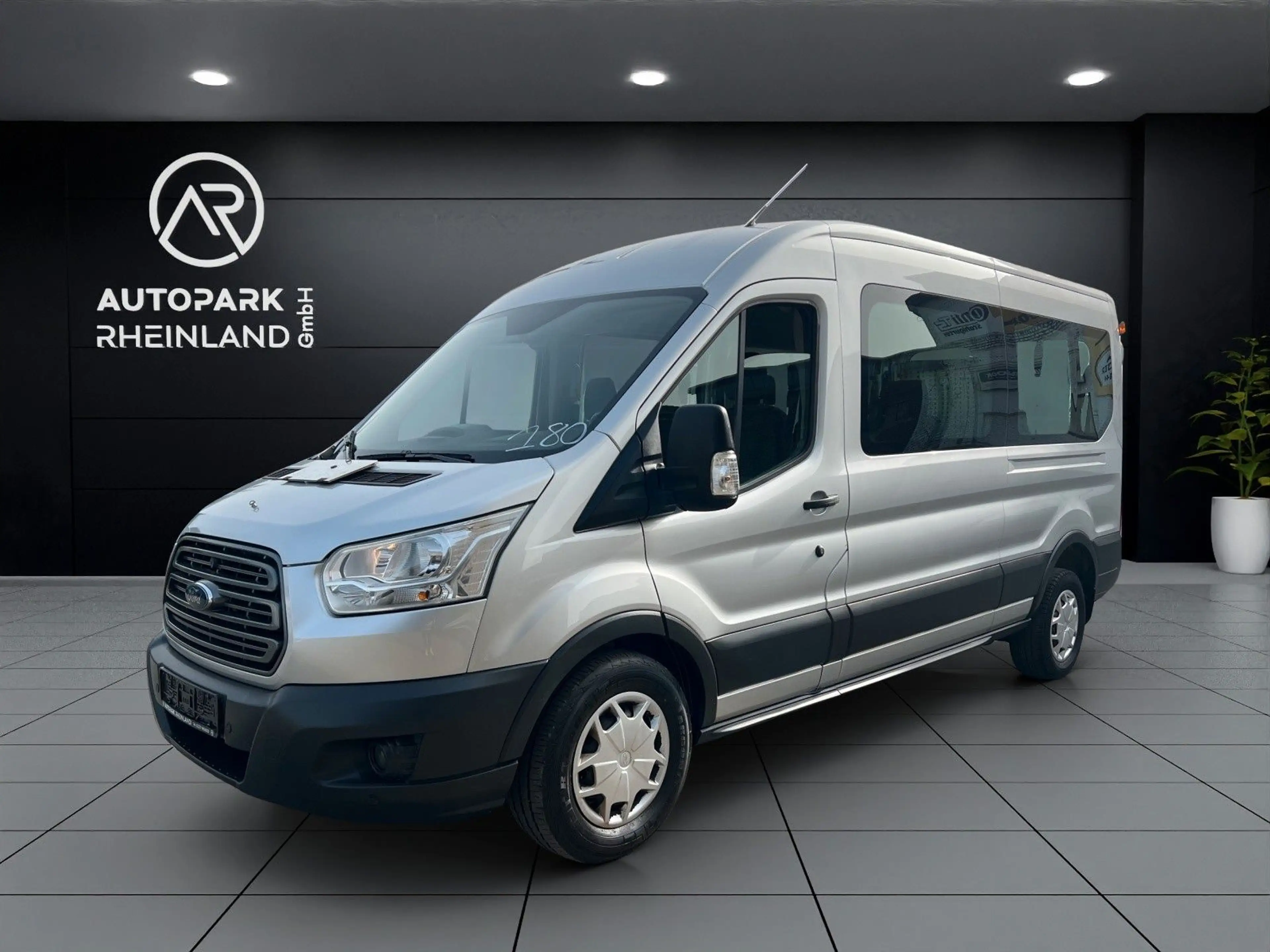 Ford Transit Kombi 350*9-Sitze*Rollstuhlrampe*Klima* — photo 2