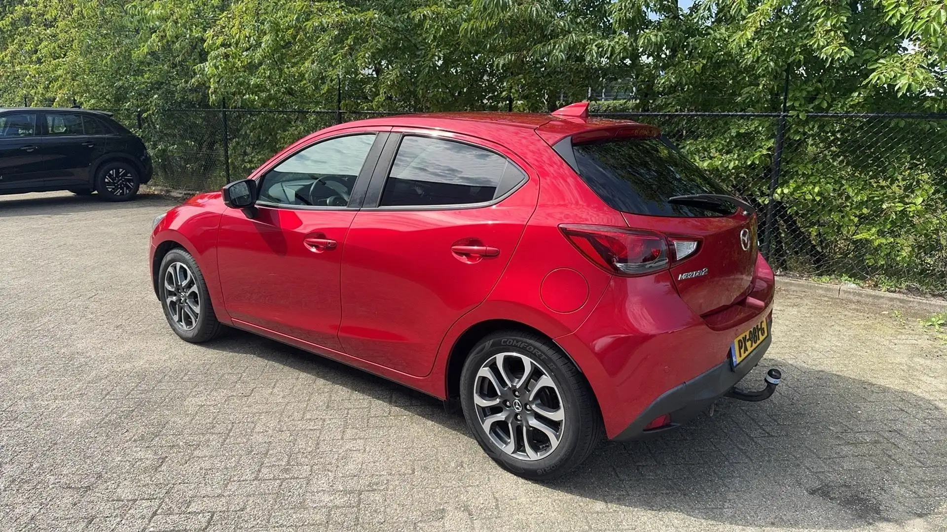 Mazda 2 1.5 Skyactiv-G Skylease+ | Stoelverwarming | Trekh Rood - 2