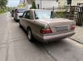 Mercedes-Benz 220 W124 Bronze - thumbnail 2
