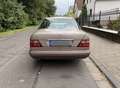 Mercedes-Benz 220 W124 Bronze - thumbnail 3