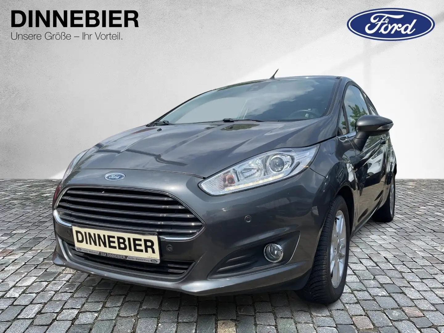 Ford Fiesta Titanium+3Trg.+PDC vo.hi.+KlimaA+DynLi Gris - 2