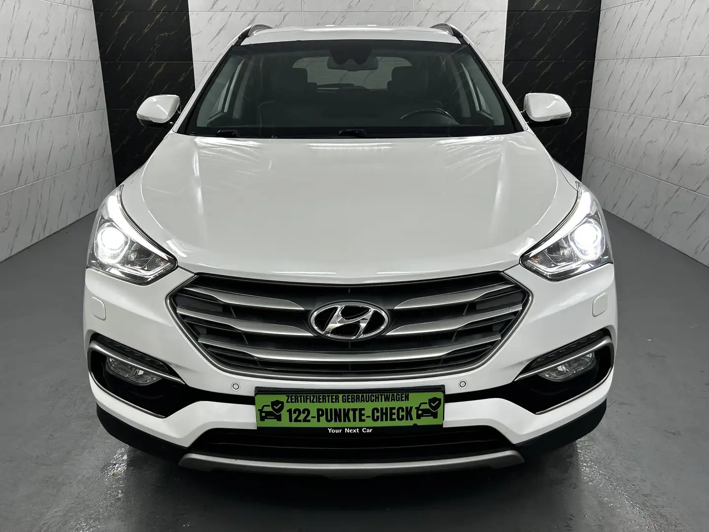 Hyundai SANTA FE Premium 4WD+AHK+Xenon+Leder+Temp+LED Weiß - 2