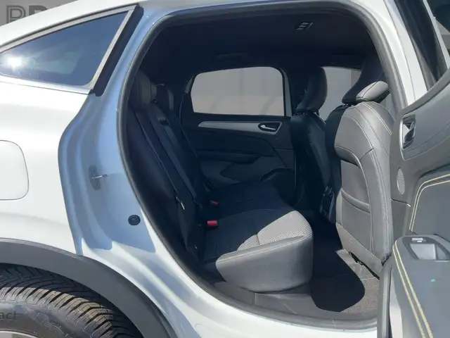 Renault Arkana view 9