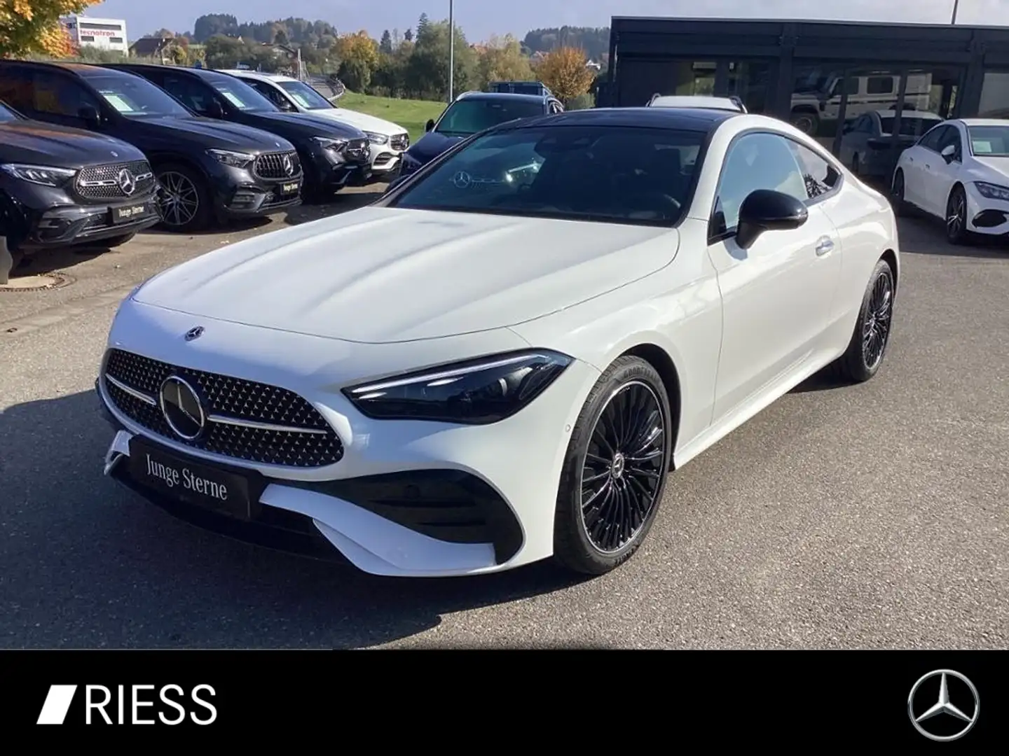 Mercedes-Benz CLE 450 4M AMG Night Distr. Pano Digital AHK Weiß - 1