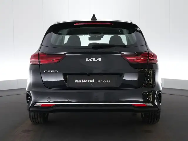 Kia Ceed view 5