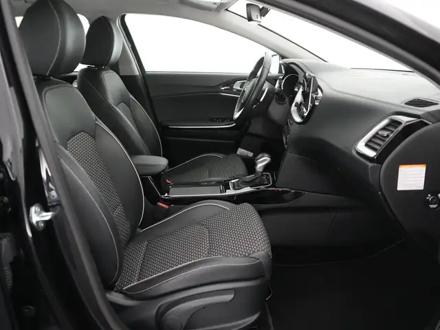 Kia Ceed view 12
