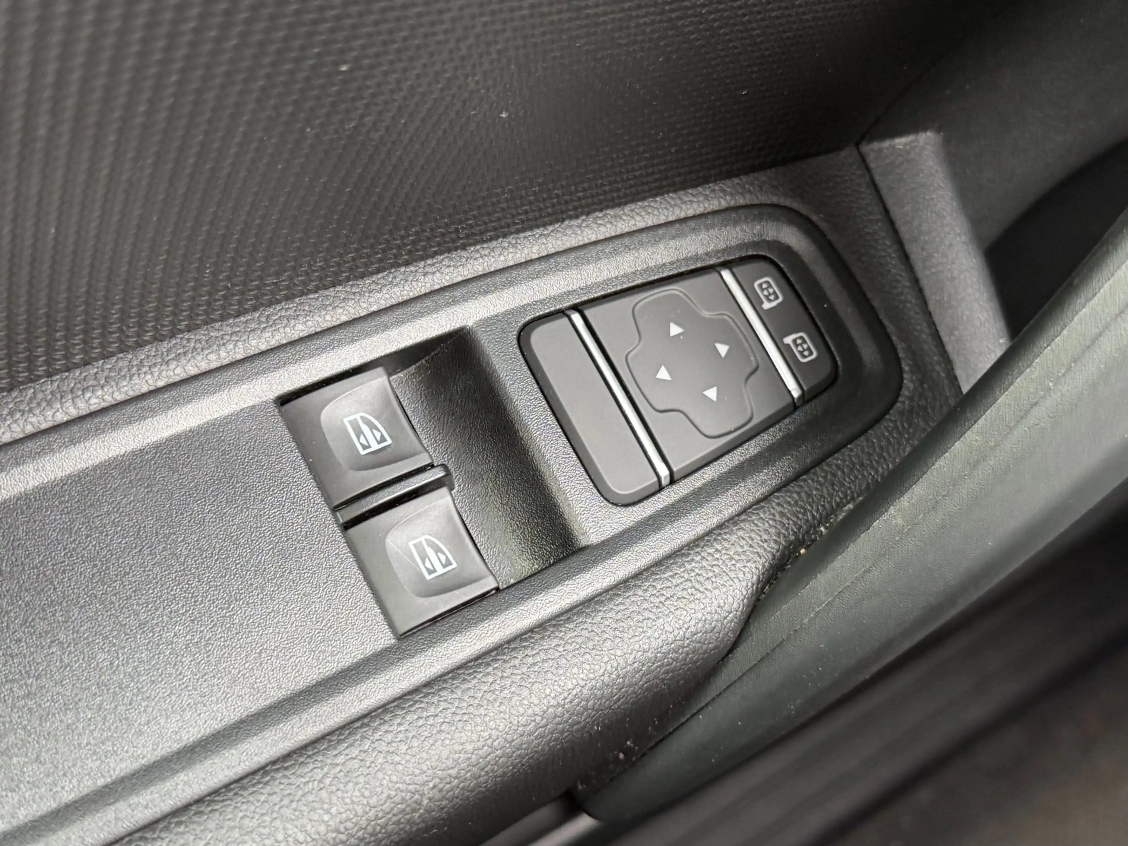 Renault Kangoo 1.5 Blue dCi 95PK Comfort L1 / App connect / PDC / — photo 14
