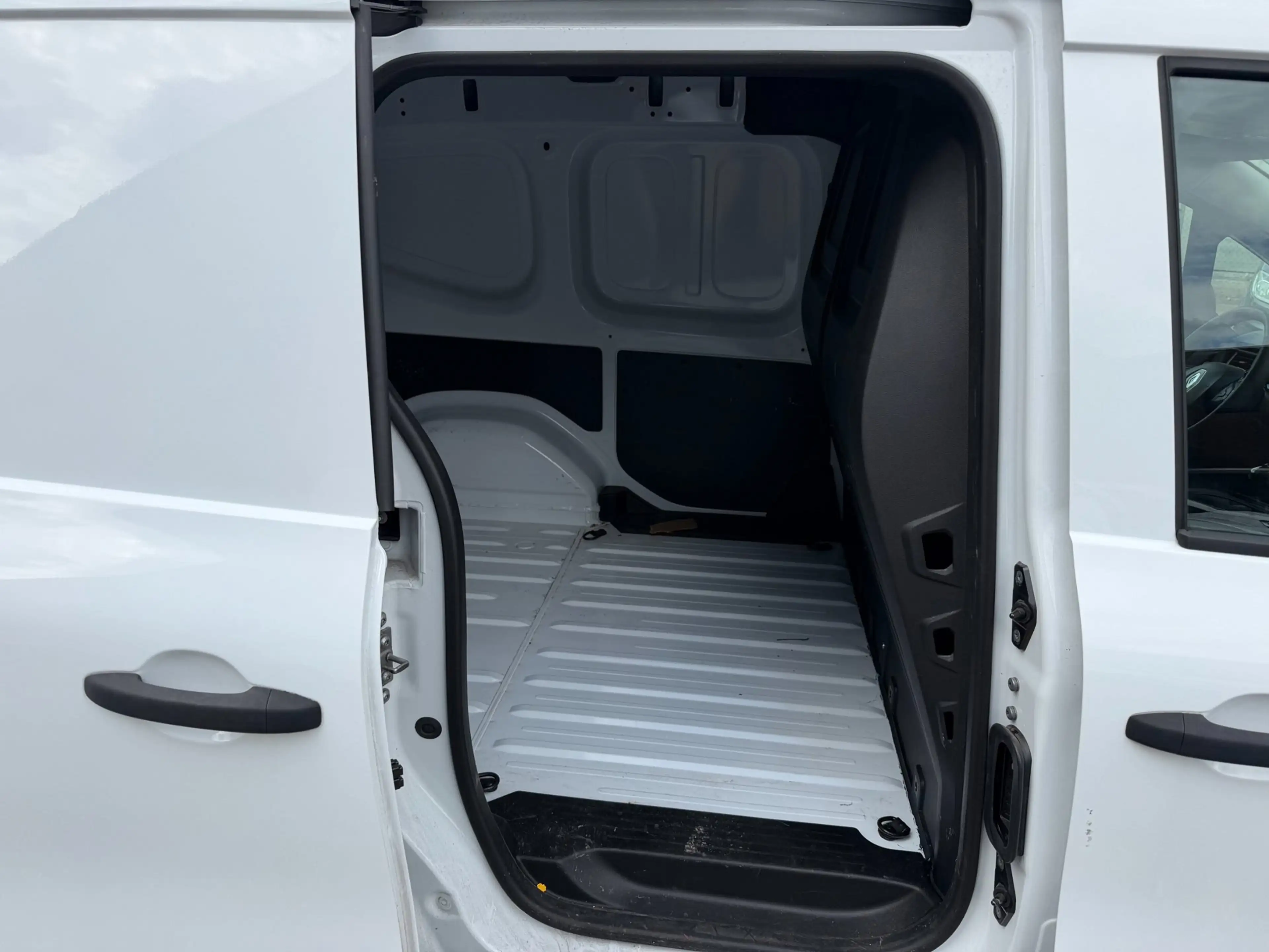 Renault Kangoo 1.5 Blue dCi 95PK Comfort L1 / App connect / PDC / — photo 8