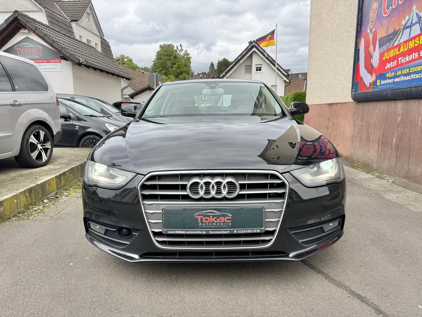 Audi A4 Ambiente 2.0 TDI*AUTOMATIK*XENON*AHK*PDC* Schwarz - 2