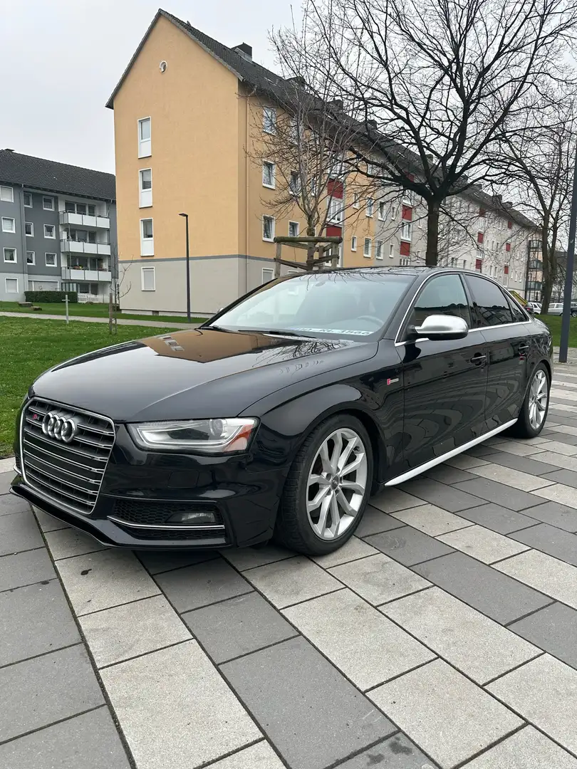 Audi S4 S tronic Noir - 1