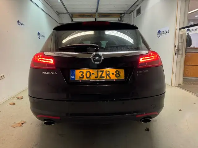 Opel Insignia view 6