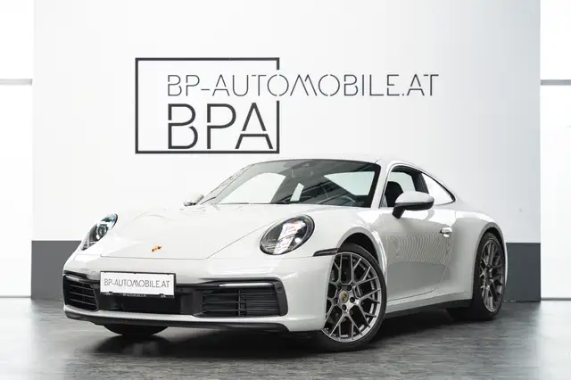 Porsche 992 Carrera 911 Coupe // wie neu //