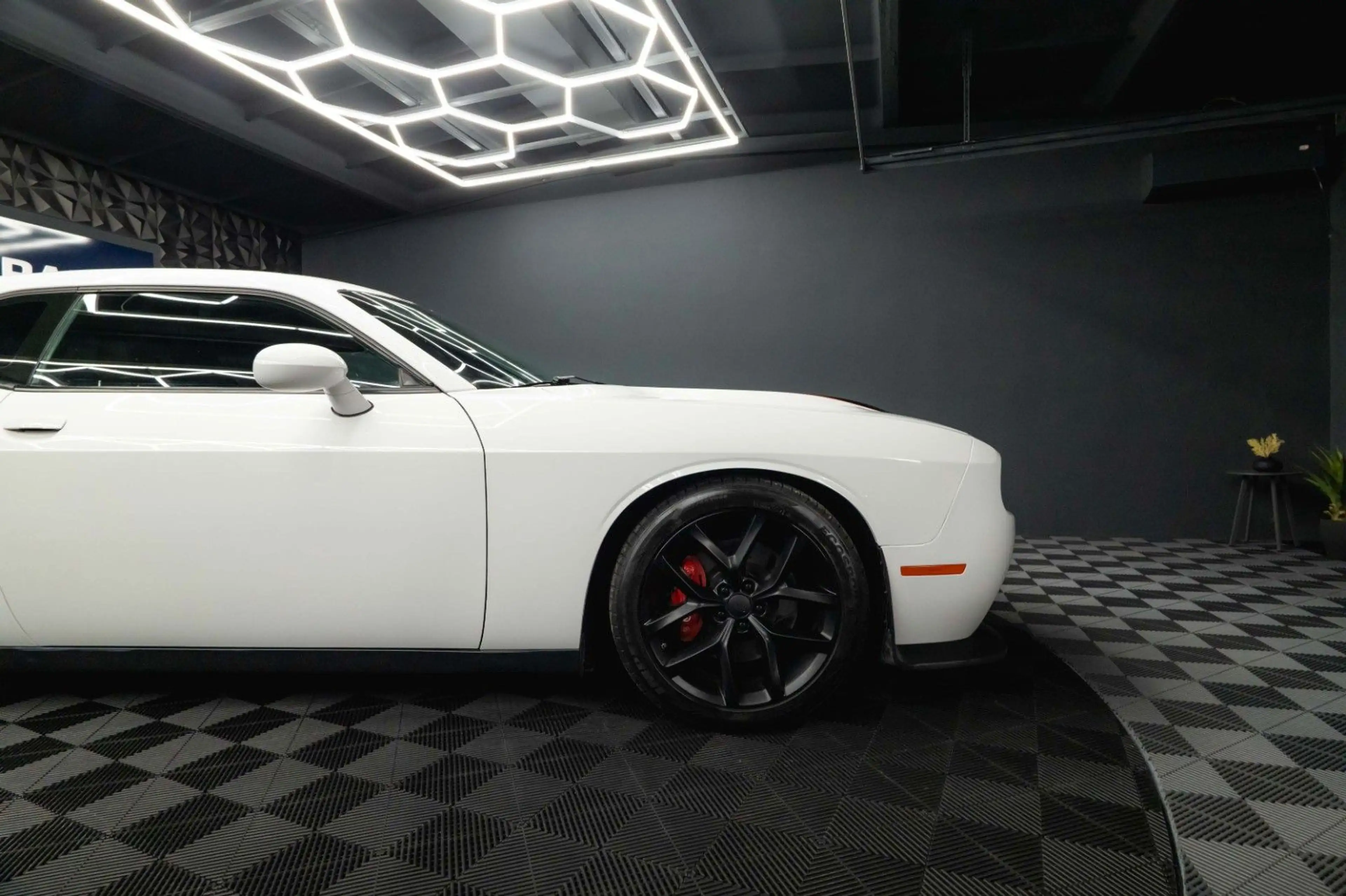 Dodge Challenger 6.4 V8 SRT 392 R/T SCAT PACK LineLock — photo 12