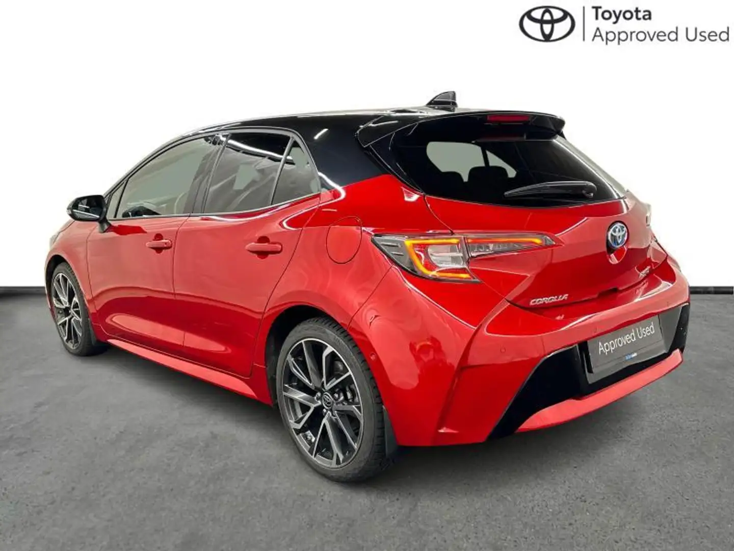 Toyota Corolla HB Premium Bi-Tone Red - 2