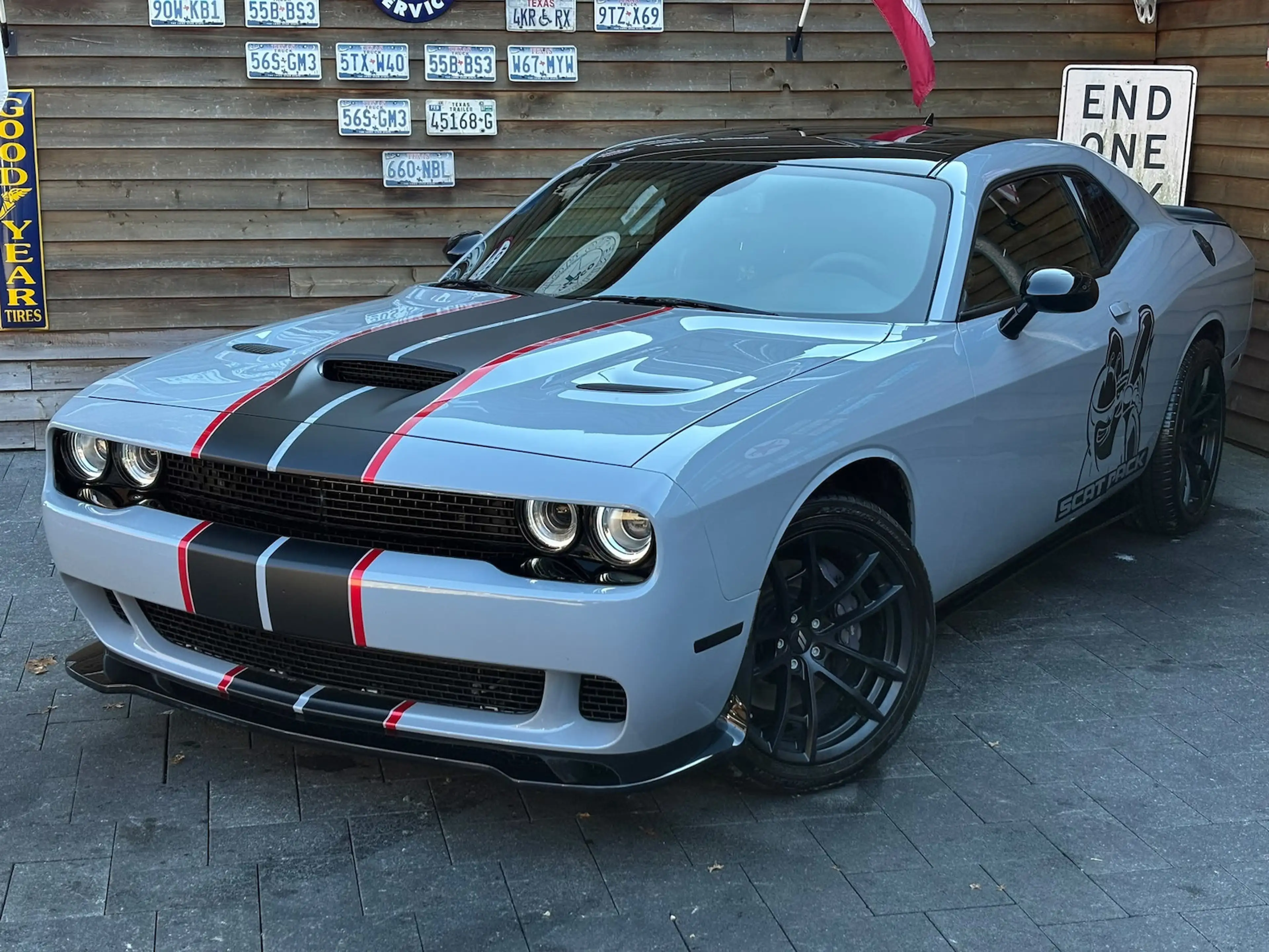 Dodge Challenger 6,4L Scat Pack 1320 Edition Schiebed — photo 9