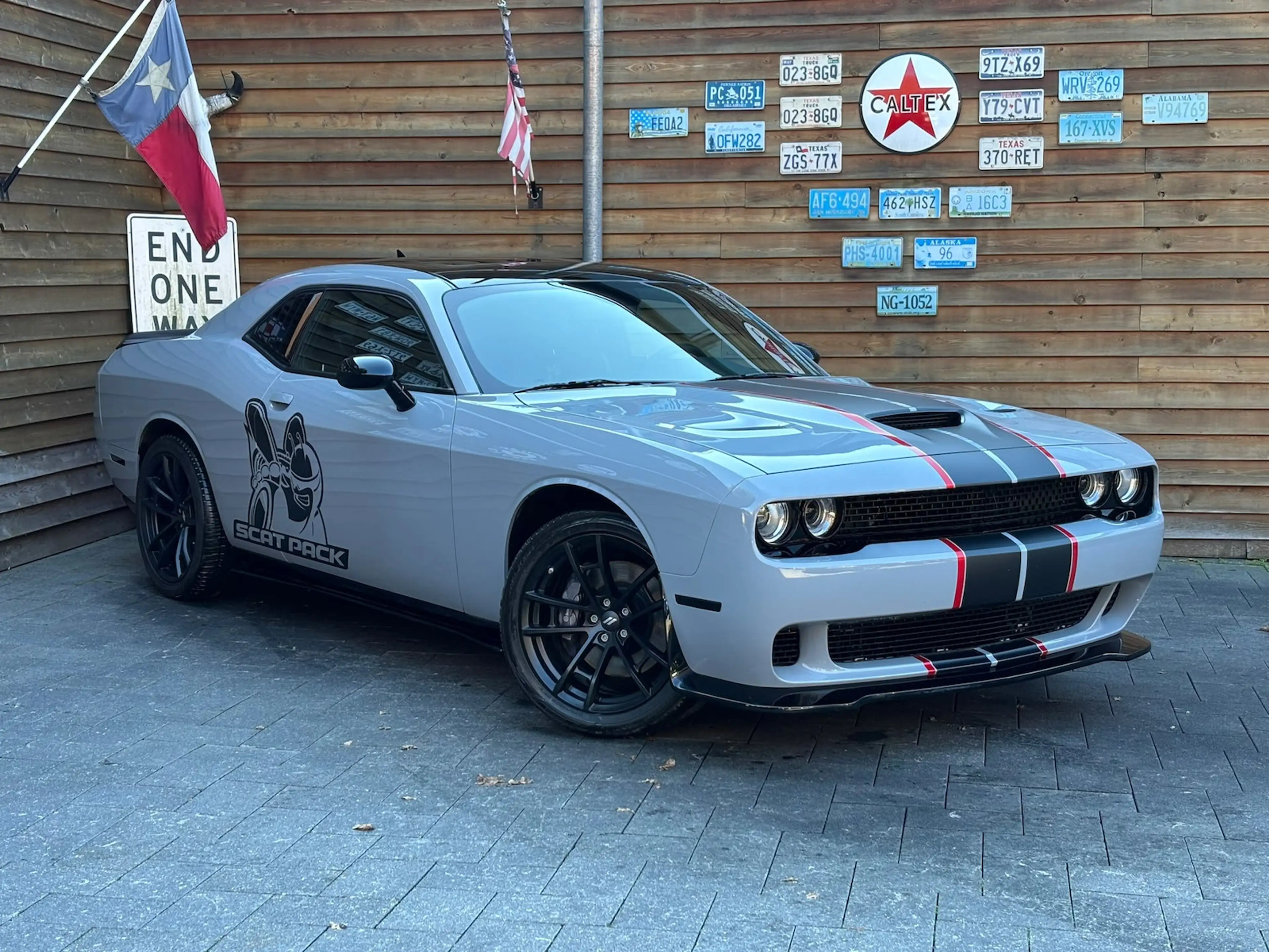 Dodge Challenger 6,4L Scat Pack 1320 Edition Schiebed — photo 2