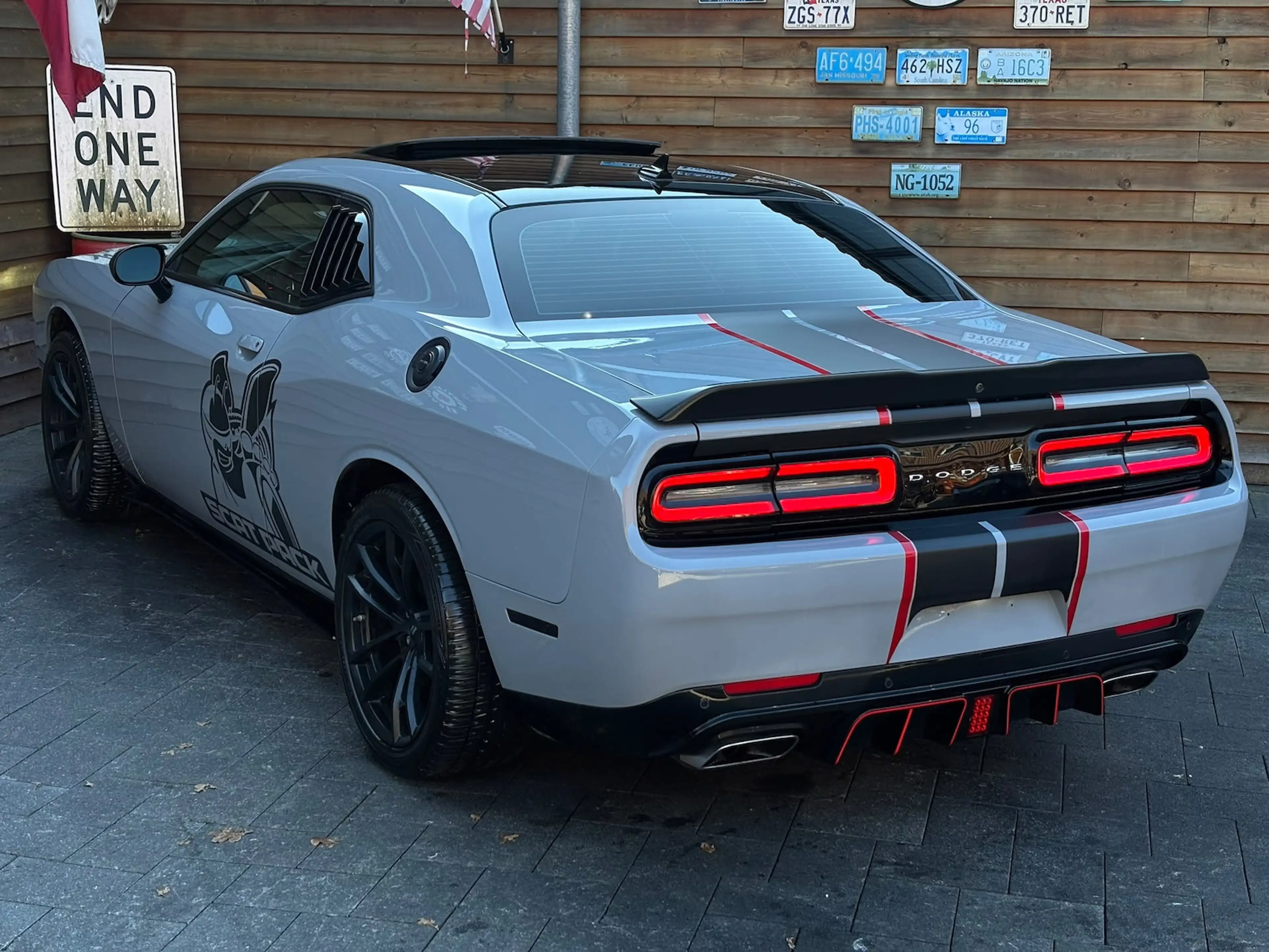 Dodge Challenger 6,4L Scat Pack 1320 Edition Schiebed — photo 14