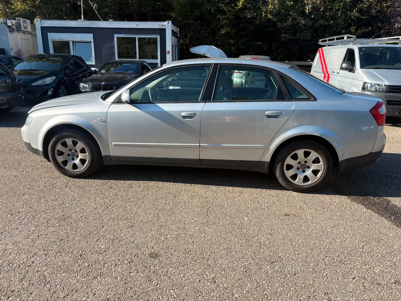 Audi A4 2.0 Benzin Automatik TÜV 03/28 MOTOR PROBLEM, foto 6