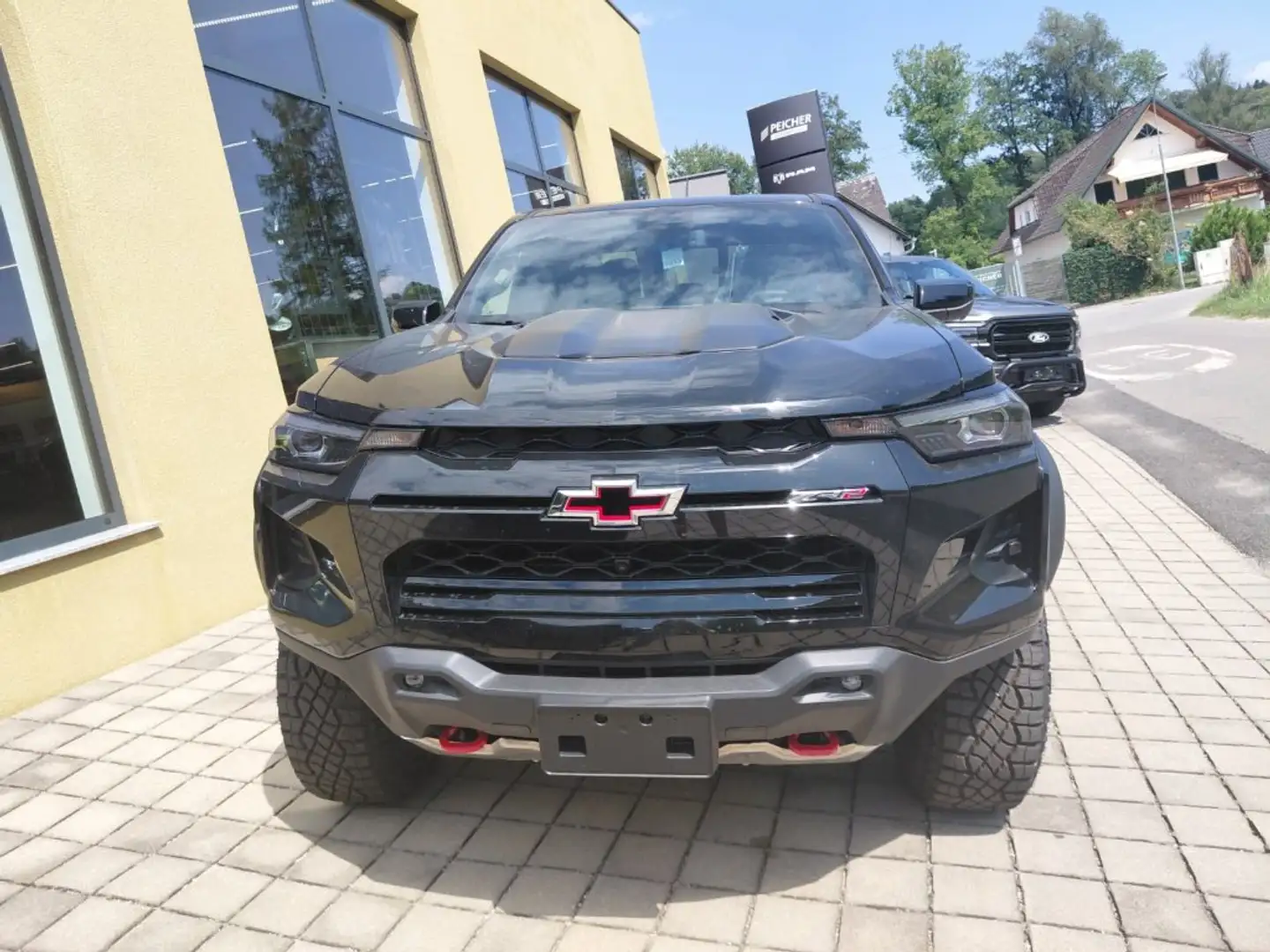 Chevrolet Colorado ZR2 Crew Cab Short Box 4x4 Schwarz - 2