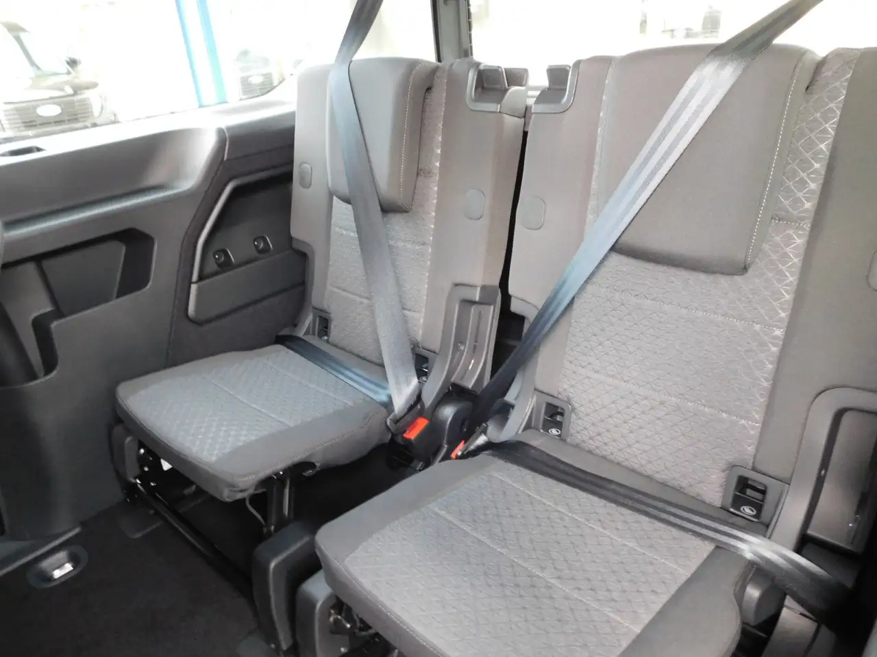 Ford Grand Tourneo 2026 — фото 11