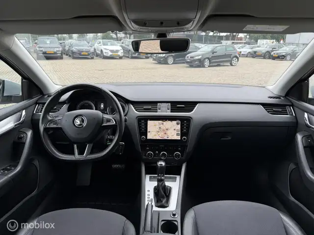 Skoda Octavia view 2
