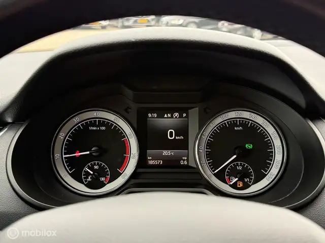 Skoda Octavia view 14