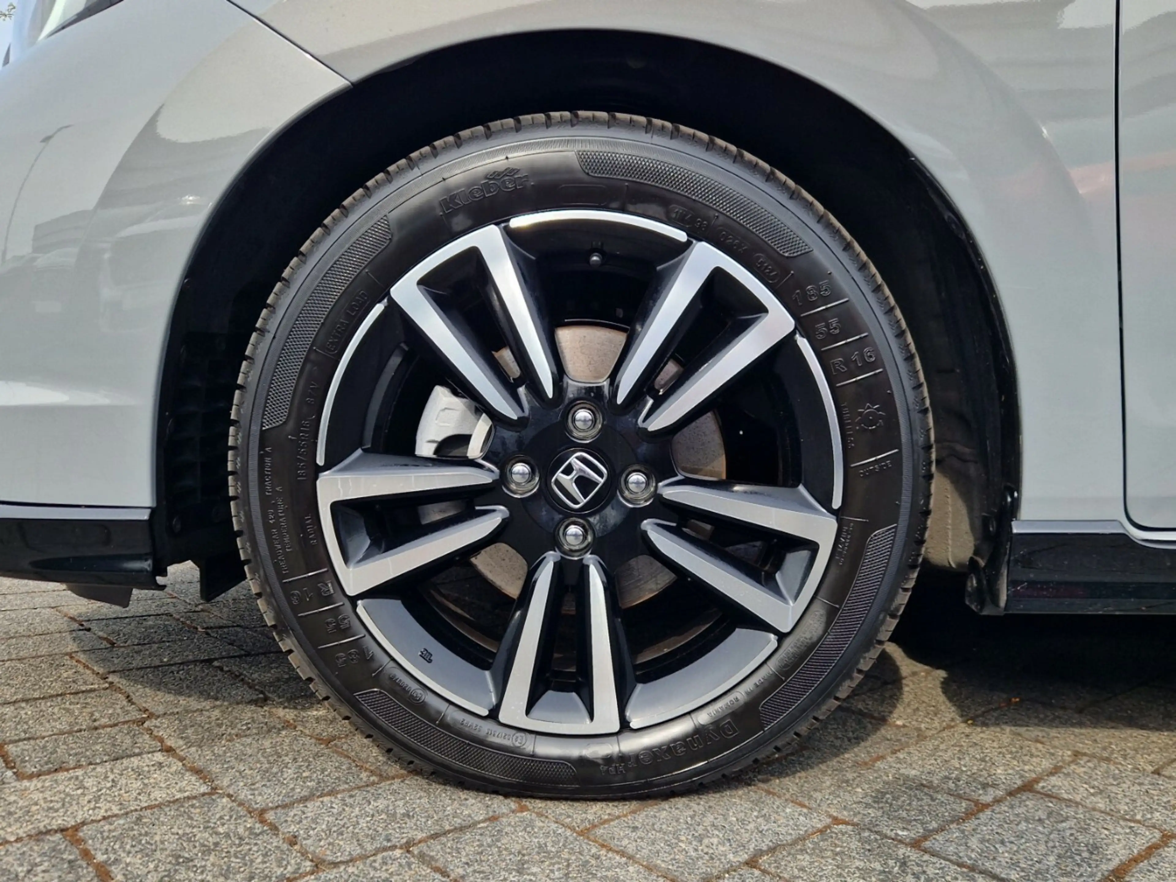 Honda Jazz 1.5 Advance Sport|MagicSeats|1.Hand — photo 3