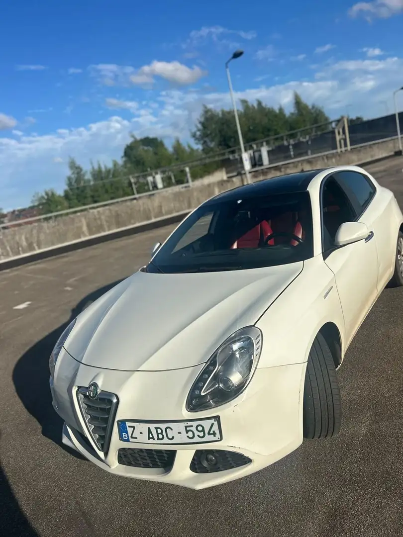 Alfa Romeo Giulietta 1.6 JTDM 16V - 1