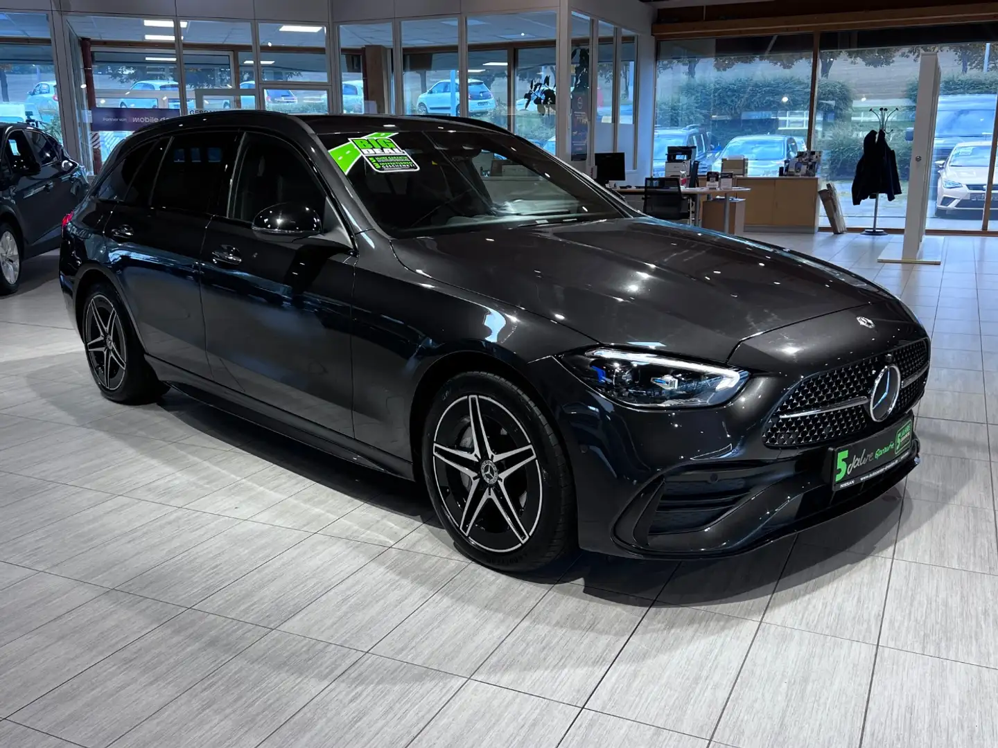 Mercedes-Benz C 300 e T-Modell AMG Line AMG+LED+AHK+ACC+Navi+SHZ Grau - 2